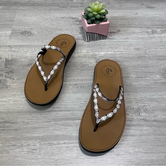 chaco abbey flip flop